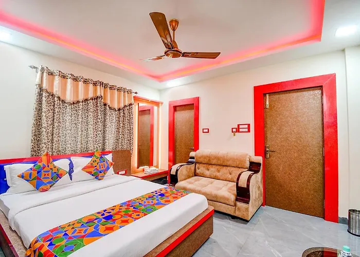 Fabhotel Asha Inn