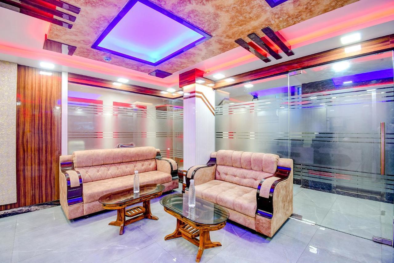 Hotel Fabhotel Asha