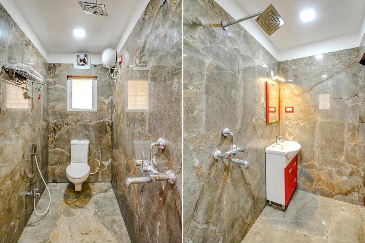 Hotel Fabhotel Asha 3*